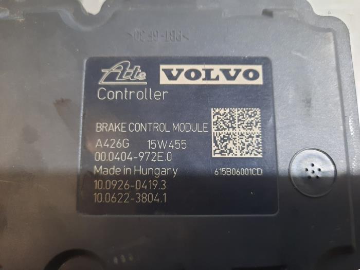 Bloc ABS d'un Volvo V70 (BW) 2.0 D4 16V 2015