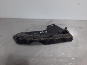 Used Front bumper bracket, right Volvo V70 (BW) 2.0 D4 16V Price € 36,30 Inclusive VAT offered by Autohandel Didier