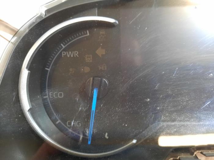Odometer KM from a Toyota RAV4 (A5) 2.5 Hybrid 16V 2020