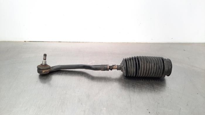 Tie rod, left from a Dacia Duster (HS) 1.5 dCi 4x4 2017