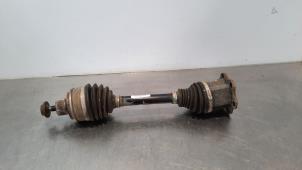 Used Front drive shaft, right Audi A4 Avant (B9) 2.0 35 TFSI Mild Hybrid 16V Price € 193,60 Inclusive VAT offered by Autohandel Didier