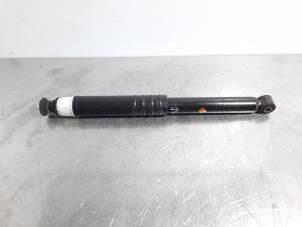 Used Rear gas strut, right Renault Clio IV Estate/Grandtour (7R) 0.9 Energy TCE 75 12V Price € 48,40 Inclusive VAT offered by Autohandel Didier