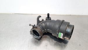 Used Air intake hose Hyundai i30 (PDEB5/PDEBB/PDEBD/PDEBE) 1.0 T-GDI 12V Price € 54,45 Inclusive VAT offered by Autohandel Didier