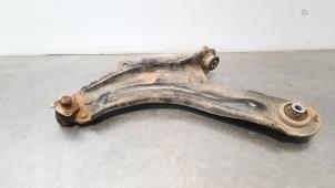 Used Front wishbone, left Renault Kangoo Express (FW) 1.5 dCi 115 Price € 54,45 Inclusive VAT offered by Autohandel Didier