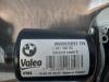 Front wiper motor from a BMW 1 serie (F20) 116i 1.5 12V 2019