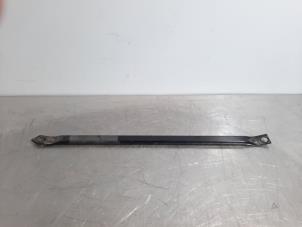 Used Front part support BMW 1 serie (F20) 116i 1.5 12V Price € 18,15 Inclusive VAT offered by Autohandel Didier