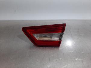 Used Taillight, right Renault Clio IV (5R) 1.2 16V Price € 30,25 Inclusive VAT offered by Autohandel Didier