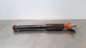 Used Rear shock absorber, right Kia Ceed Sportswagon (CDF) 1.4 T-GDI 16V Price € 36,30 Inclusive VAT offered by Autohandel Didier