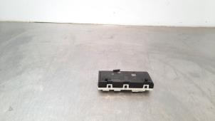 Used Module tailgate motor BMW 3 serie Touring (F31) 318d 2.0 16V Price € 127,05 Inclusive VAT offered by Autohandel Didier