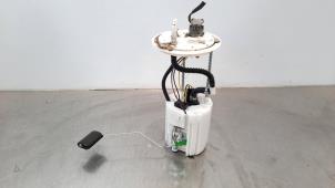 Usados Bomba eléctrica de combustible Kia Sportage (QL) 1.6 CRDi 16V 136 Precio € 127,05 IVA incluido ofrecido por Autohandel Didier