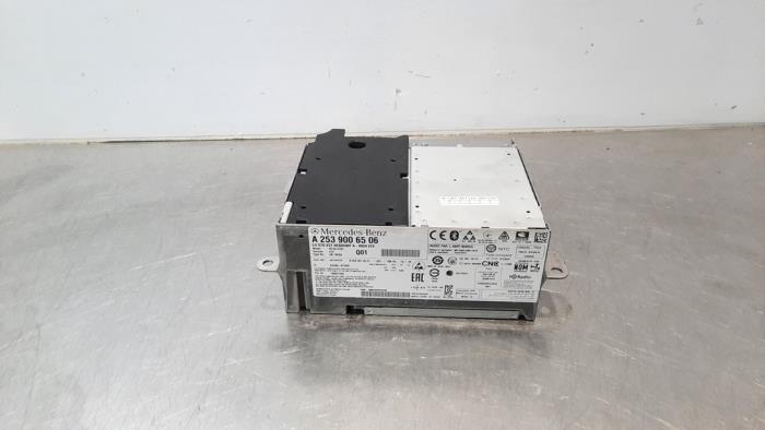 Radio module from a Mercedes-Benz GLC Coupe (C253) 2.0 200 16V EQ Boost 2020