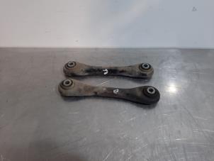 Used Front part support Volvo V40 (MV) 2.0 D2 16V Price on request offered by Autohandel Didier