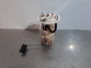 Used Electric fuel pump Renault Laguna III Estate (KT) 2.0 dCi 16V 150 Price € 66,55 Inclusive VAT offered by Autohandel Didier
