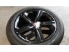 Wheel + tyre from a Jaguar F-Pace, 2015 2.0 D 180 16V, SUV, Diesel, 1.999cc, 132kW (179pk), RWD, 204DTD; AJ20D4, 2015-09 2018