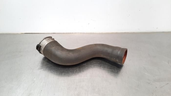 Gebrauchte Intercooler Schlauch Renault Grand Scénic IV (RFAR) 1.5 Energy dCi 110 Preis € 18,15 Mit Mehrwertsteuer angeboten von Autohandel Didier