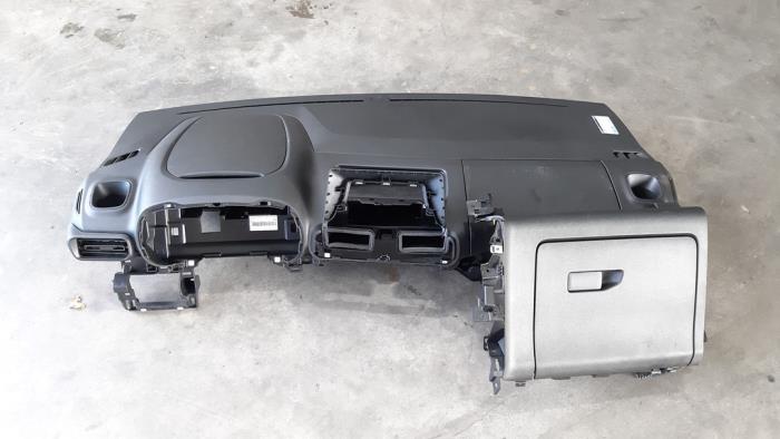 Używane Panel Opel Combo Cargo 1.2 110 Cena € 332,75 Z VAT oferowane przez Autohandel Didier