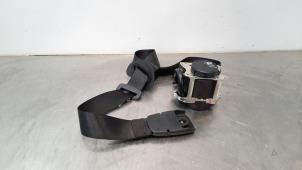 Used Front seatbelt, right BMW X1 (F48) xDrive 18d 2.0 16V Price € 48,40 Inclusive VAT offered by Autohandel Didier
