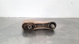 Used Gearbox mount BMW X1 (F48) xDrive 18d 2.0 16V Price € 24,20 Inclusive VAT offered by Autohandel Didier