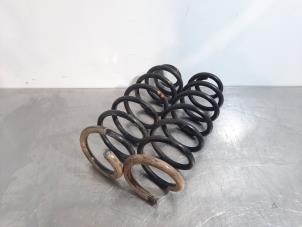 Used Rear torsion spring Peugeot Expert (G9) 2.0 HDiF 16V 130 Price € 66,55 Inclusive VAT offered by Autohandel Didier