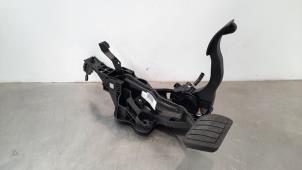Used Set of pedals Opel Combo Cargo 1.2 110 Price € 66,55 Inclusive VAT offered by Autohandel Didier