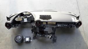 Używane Airbag set + dashboard Mazda CX-3 2.0 SkyActiv-G 120 Cena € 1.270,50 Z VAT oferowane przez Autohandel Didier