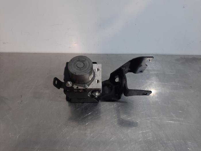 Begagnade ABS-pump Citroen C3 (SX/SW) 1.2 12V e-THP PureTech 110 Pris € 199,65 Inklusive moms erbjuds av Autohandel Didier