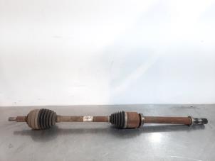 Used Front drive shaft, right Renault Megane III Grandtour (KZ) 1.9 dCi Price € 108,90 Inclusive VAT offered by Autohandel Didier