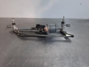 Used Front wiper motor Fiat Panda (312) 1.2 69 Price € 48,40 Inclusive VAT offered by Autohandel Didier