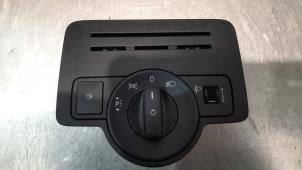 Used AIH headlight switch Mercedes Vito (447.6) 2.2 116 CDI 16V Price € 42,35 Inclusive VAT offered by Autohandel Didier