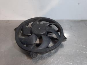 Used Cooling fans Peugeot 407 (6D) 1.6 HDi 16V Price € 66,55 Inclusive VAT offered by Autohandel Didier
