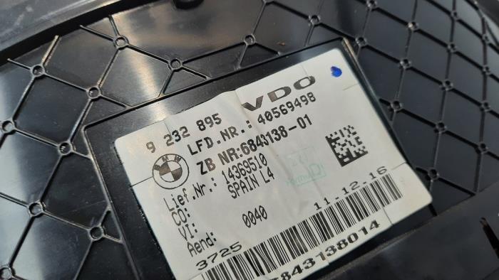 Cuentakilómetros de un BMW 3 serie (F30) 318d 2.0 16V 2017