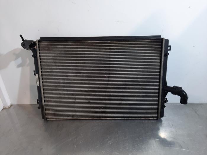 Usagé Radiateur Volkswagen Touran (1T1/T2) 2.0 TDI 16V 136 Prix € 42,35 Prix TTC proposé par Autohandel Didier