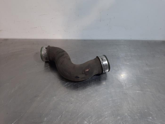 Gebrauchte Intercooler Schlauch Volkswagen Touran (1T1/T2) 2.0 TDI 16V 136 Preis € 39,93 Mit Mehrwertsteuer angeboten von Autohandel Didier