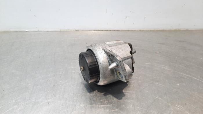 Used Engine mount Jaguar F-Pace 2.0 D 180 16V Price € 60,50 Inclusive VAT offered by Autohandel Didier