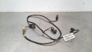Used PDC Sensor Set Dacia Duster (HS) 1.2 TCE 16V 4x4 Price € 36,30 Inclusive VAT offered by Autohandel Didier