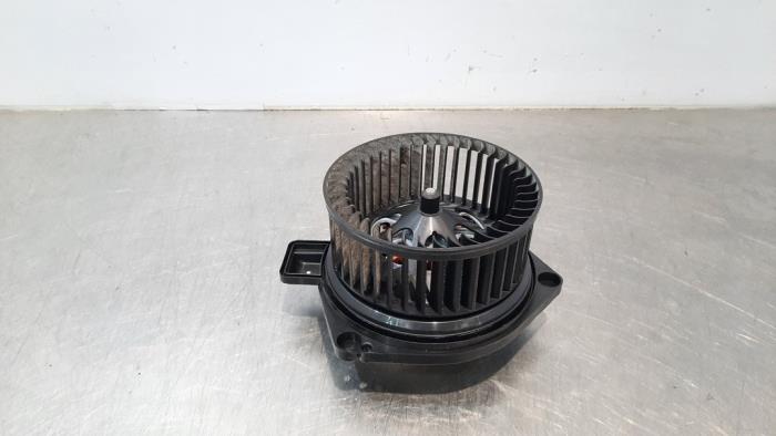 Heating and ventilation fan motor BMW X3 xDrive 20d 2.0 TwinPower Turbo ...