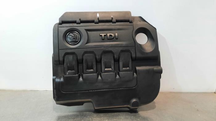 Gebrauchte Abdeckblech Motor Skoda Octavia Combi (5EAC) 2.0 TDI RS 16V Preis € 60,50 Mit Mehrwertsteuer angeboten von Autohandel Didier