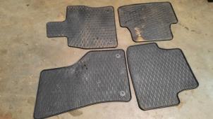 Used Set of mats Skoda Octavia Combi (5EAC) 2.0 TDI RS 16V Price € 54,45 Inclusive VAT offered by Autohandel Didier