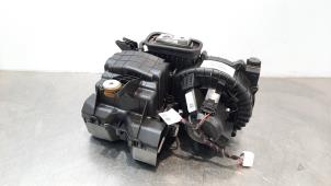 Used Heater housing Renault Espace (RFCJ) 1.6 Energy dCi 160 EDC Price € 193,60 Inclusive VAT offered by Autohandel Didier