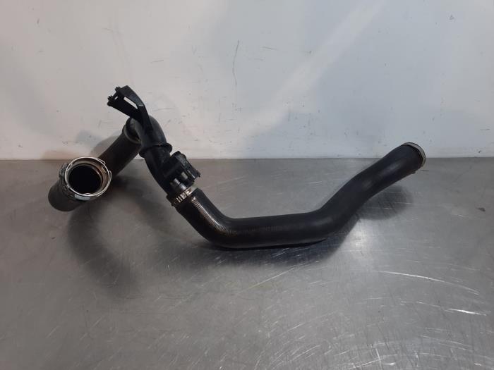 Gebrauchte Intercooler Schlauch Opel Mokka/Mokka X 1.4 Turbo 16V 4x2 Preis € 102,85 Mit Mehrwertsteuer angeboten von Autohandel Didier