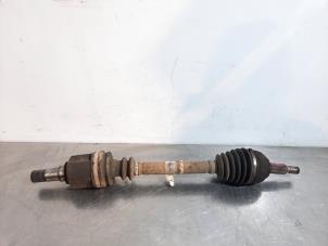 Used Front drive shaft, left Renault Scénic II (JM) 1.9 dCi 130 Price € 66,55 Inclusive VAT offered by Autohandel Didier