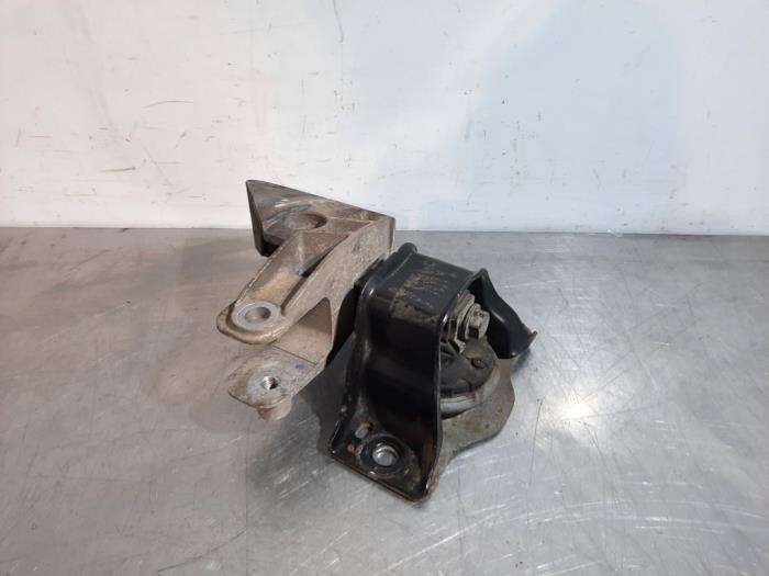 Used Engine mount Renault Scénic II (JM) 1.9 dCi 130 Price € 36,30 Inclusive VAT offered by Autohandel Didier