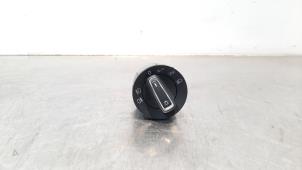 Used AIH headlight switch Seat Ibiza V (KJB) 1.0 TSI 12V Price € 30,25 Inclusive VAT offered by Autohandel Didier