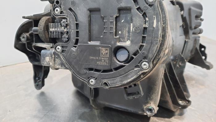 Adblue Tank Volvo V60 II 2.0 D4 16V - 31405814 D4204T14