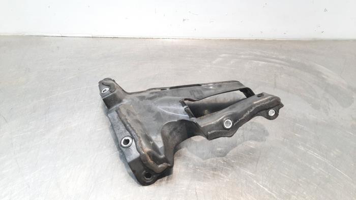 Engine bay heat shield​