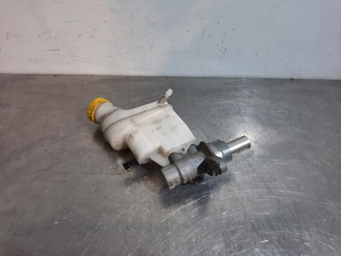 Used Master cylinder Jeep Renegade (BU) 1.6 Multijet 16V Price € 30,25 Inclusive VAT offered by Autohandel Didier