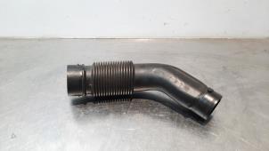 Used Air intake hose Peugeot 3008 II (M4/MC/MJ/MR) 1.5 BlueHDi 130 Price € 18,15 Inclusive VAT offered by Autohandel Didier