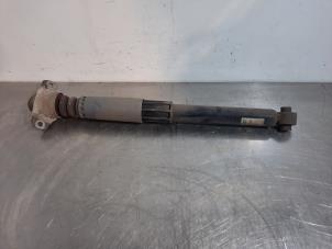 Used Rear shock absorber, right Audi A3 Sportback (8VA/8VF) 2.0 TDI 16V Price € 48,40 Inclusive VAT offered by Autohandel Didier