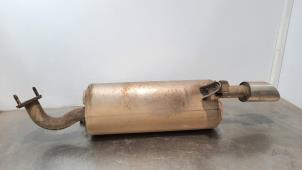 Used Exhaust rear silencer Kia Stonic (YB) 1.6 CRDi VGT 16V Price € 193,60 Inclusive VAT offered by Autohandel Didier