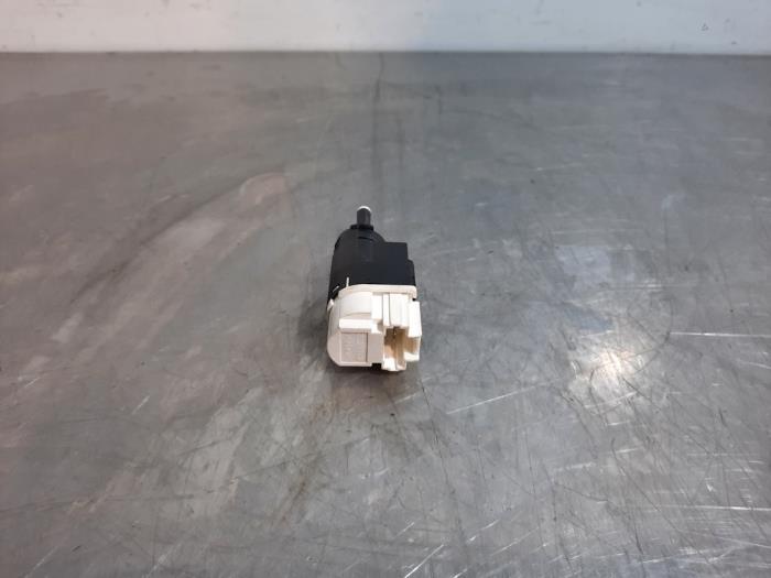 Brake light switch Renault Clio IV Estate/Grandtour 0.9 Energy TCE 90 ...
